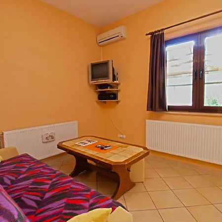 Fuer 3 Personen Ca 29 Qm In Fazana, Istrien Istrische Riviera Apartment *
