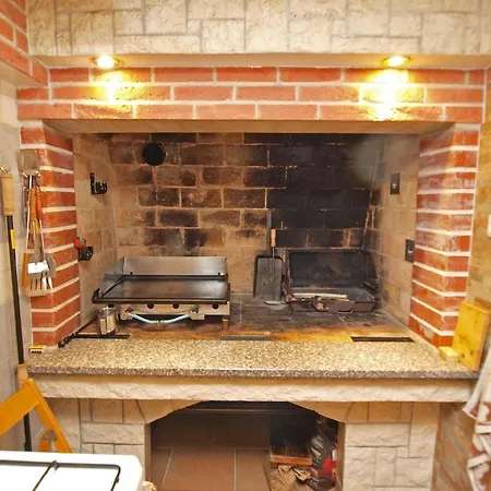 Apartment Fuer 3 Personen Ca 29 Qm In Fazana, Istrien Istrische Riviera *